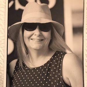 Meet your Posher, Valerie